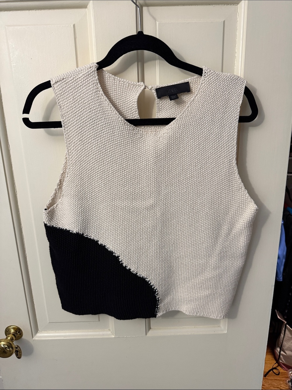 Zara Cream and Black Sleeveless Knit Tank